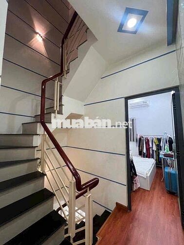 🔥🔥🔥nhà sổ hồng 2 lầu,  nhà phố liền kề đường trước nhà 6 m🔥🔥🔥