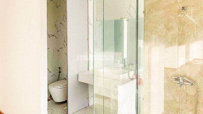 Cho thuê biệt thự Thảo Điền, 388m2, ngang 20m, hầm + 4 tầng