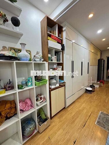 chính chủ cho thuê căn 65m 2 ngủ 1 vệ sinh chung cư kim văn kim lũ