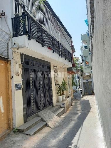 Cho thuê nhà nguyên căn 175/13 Huỳnh Văn Bánh P.Phú Nhuận