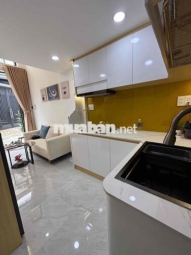 XVNT Bình Thạnh – 3 tầng – 2PN/2WC – Full nội thất – sát mặt tiền – 3.