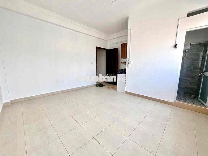PHÒNG TRỌ GIÁ RẺ CÓ MÁY HÚT MÙI NGAY CHỢ PHÚ THUẬN