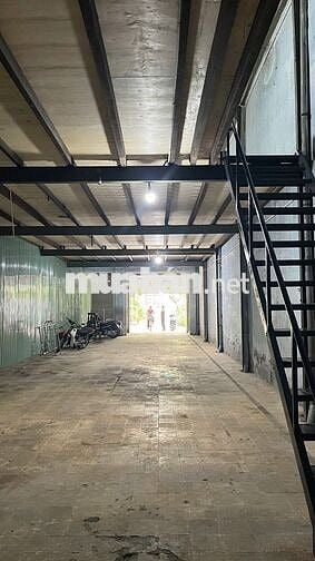 Cho thuê kho/xưởng 300m2 DTSD mặt tiền đường DC11 Đường nội bộ 