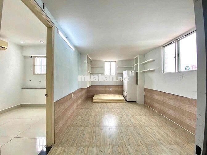 căn hộ 2 phòng ngủ rộng tách bếp full tiện nghi cửa sổ trời phòng lớn