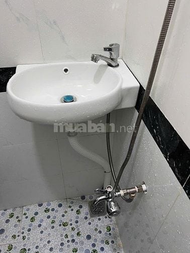 Chính chủ cần tiền bán nhà Kha Vạn Cân