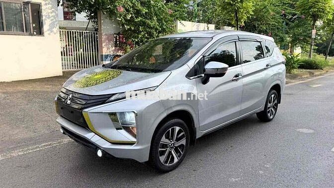 Mitsubishi Xpander 2019 Số sàn 7 chỗ Bạc