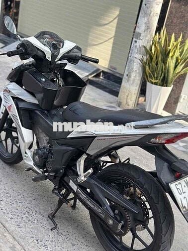 Honda Winner V1 Trắng Zin Đẹp ho tro tra gop