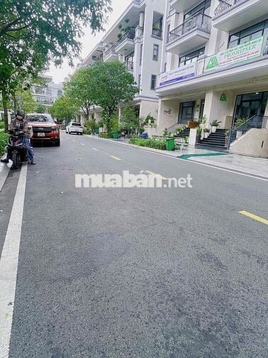 Hàng Hiếm Nguyên Căn 7x22m- Hầm 4 Tầng + Sân Thượng - Vạn Phúc City