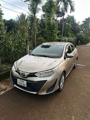 Toyota Vios E 2019 Số sàn Vàng cát