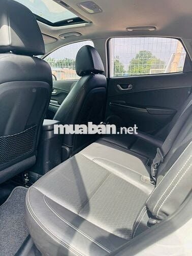 Hyundai Kona 1.6 Turbo 2021 Trắng 48.000 km