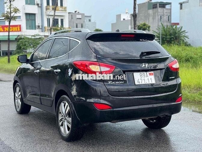 Hyundai Tucson 2015 at 2.0
