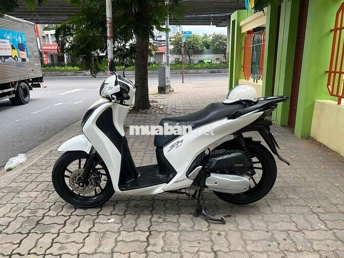 Honda SHVN 2013 150cc Trắng