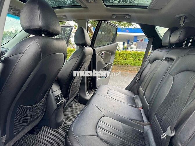 Hyundai Tucson 2015 at 2.0