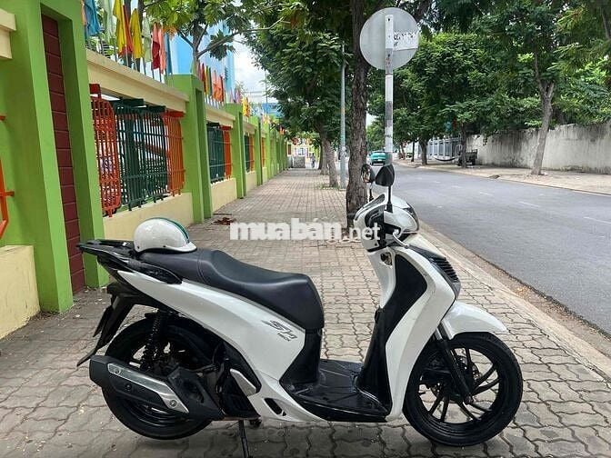Honda SHVN 2013 150cc Trắng