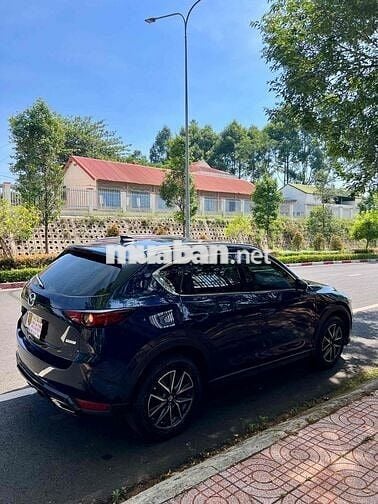 Mazda CX5 2.5 SX 2018 Xanh Cavansite 8 vạn km