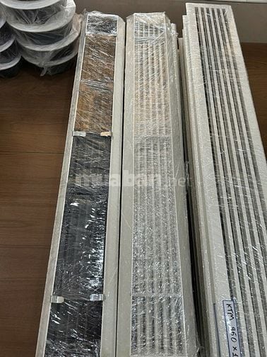 Miệng gió nhựa Linear 1000x150mm (có kèm lưới chắn côn trùng)