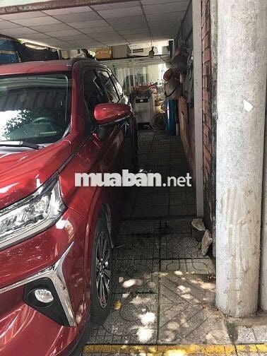 cần bán xe Toyota Veloz để đổi sang xe điện