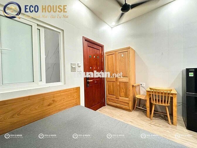 KHAI TRƯƠNG STUDIO GIÁ HẠT DẺ FULL NỘI THẤT BÓC SEAL CÓ THANG MÁY