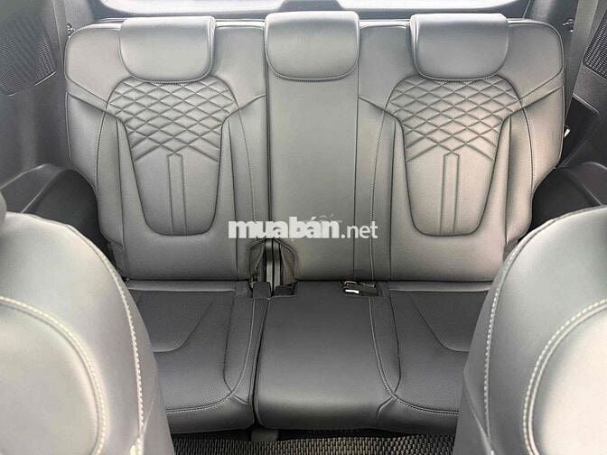 Hyundai Custin Cao Cấp 2.0T 2024 Trắng 58797 km