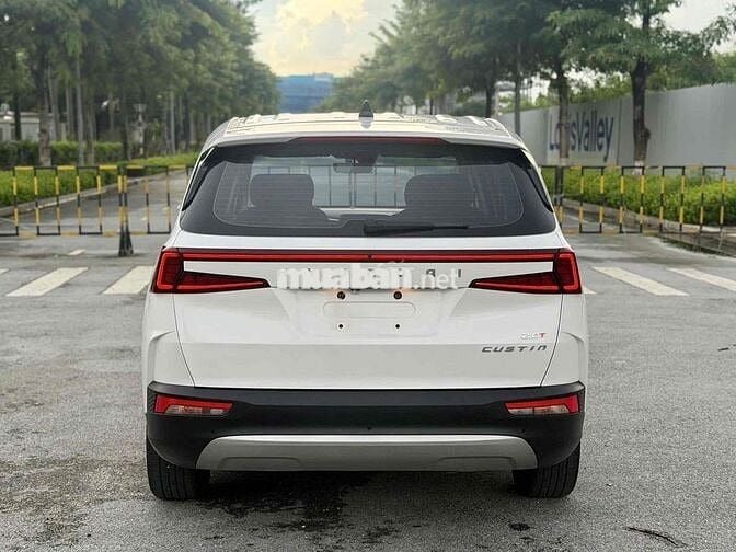 Hyundai Custin Cao Cấp 2.0T 2024 Trắng 58797 km