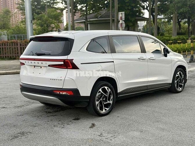 Hyundai Custin Cao Cấp 2.0T 2024 Trắng 58797 km