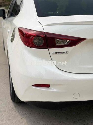Mazda Mazda3 2016 Trắng 13 vạn km