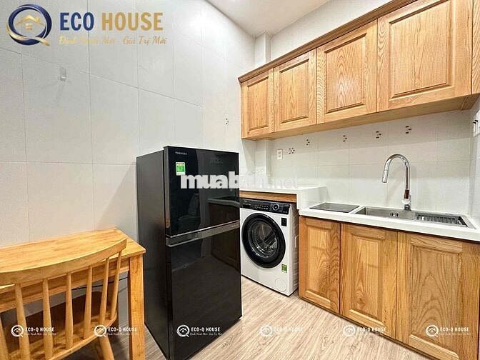 KHAI TRƯƠNG STUDIO GIÁ HẠT DẺ FULL NỘI THẤT BÓC SEAL CÓ THANG MÁY