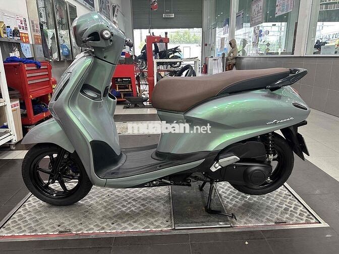 Yamaha Grande 2023 ABS Hybrid Odo 8000 km