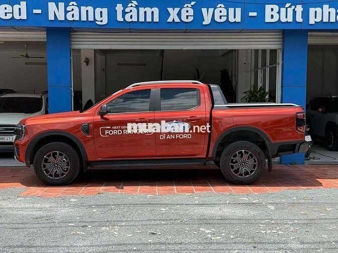 Ford Ranger Wildtrak 16.000km Dĩ An Ford