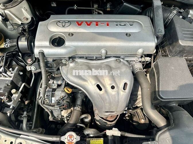 Toyota Camry 2010 Bạc 5 chỗ
