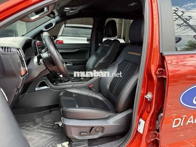 Ford Ranger Wildtrak 16.000km Dĩ An Ford