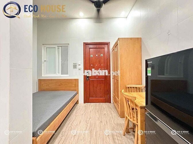 KHAI TRƯƠNG STUDIO GIÁ HẠT DẺ FULL NỘI THẤT BÓC SEAL CÓ THANG MÁY