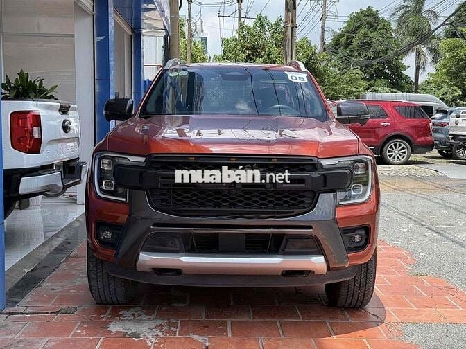 Ford Ranger Wildtrak 16.000km Dĩ An Ford