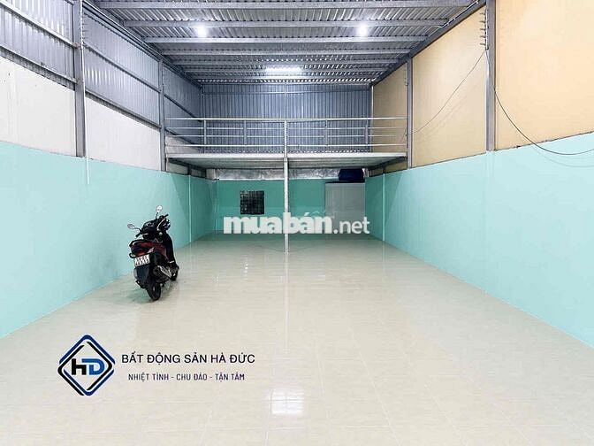Xưởng 8x20 gác lửng đường lớn có điện 3 PHA