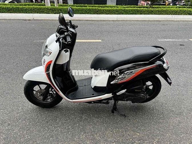 Honda Scoopy 2018 Trắng