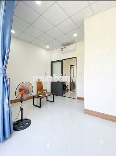 BÁN NHÀ HXH LÊ VĂN KHƯƠNG - 66M²- 2 TẦNG- Ngang 5,6m KHỦNG- 4,2 TỶ