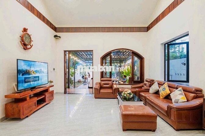 296 CHO THUÊ NHÀ RỘNG 220M² – 3 PHÒNG NGỦ