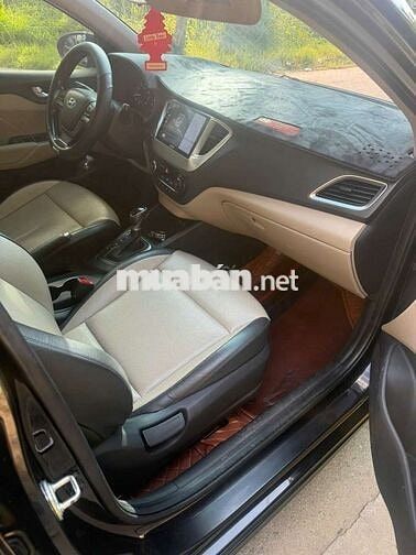 Hyundai Accent 2018 ATH full Đen 121436 km