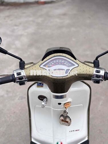Piaggio Vespa Sprint ABS 125 iGet 2021 Trắng