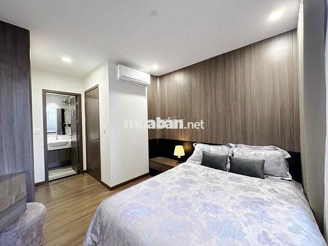 Bán căn hộ 4,x tỷ có Thương lượng, có hỗ trợ vay. Để lại full đồ mới 1