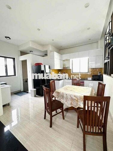 🌿🏡 VILLA XANH – LONG-TERM HOMESTAY FOR RENT | PENTHOUSE 2BR – 250m² –