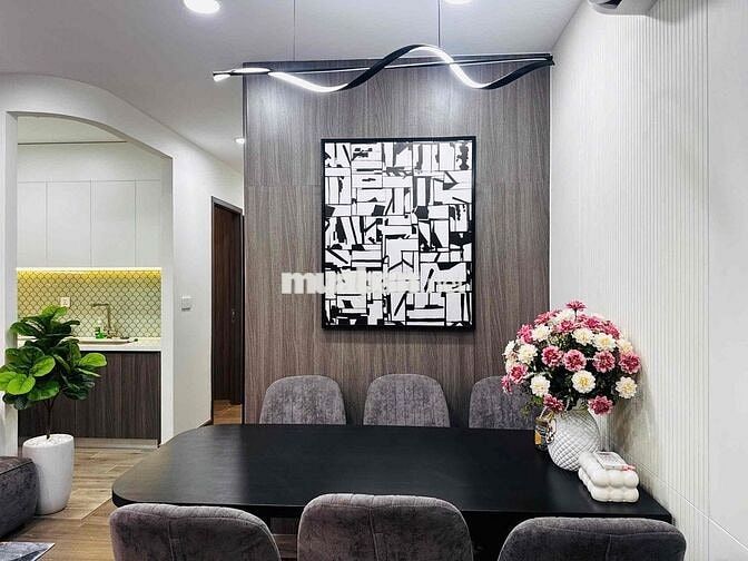 Bán căn hộ 4,x tỷ có Thương lượng, có hỗ trợ vay. Để lại full đồ mới 1