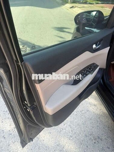 Hyundai Accent 2018 ATH full Đen 121436 km