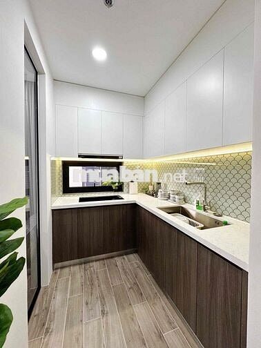 Bán căn hộ 4,x tỷ có Thương lượng, có hỗ trợ vay. Để lại full đồ mới 1