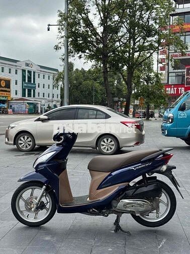Honda Vision Xanh Xăng
