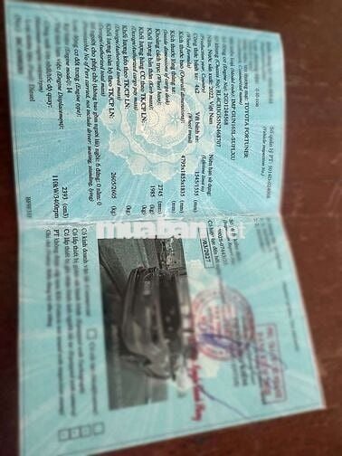 Toyota Fortuner 2022 Diesel Bạc 6500km
