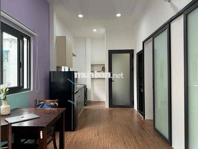 Cho thuê căn 2pn1wc ban công máy giặt riêng full nt Cao Thắng quận 10