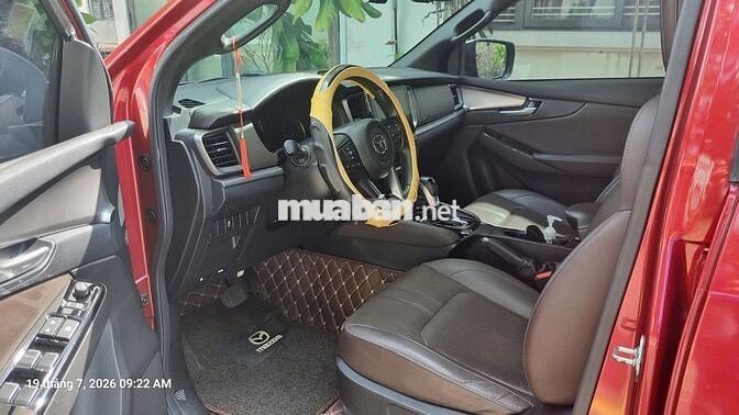 Mazda BT-50 Premium 4x4 AT 2021 Đỏ