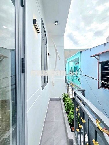 🔥🔥🔥nhà đẹp 100% 1 lầu , gần Phú Mỹ hưng quận 7🔥🔥🔥