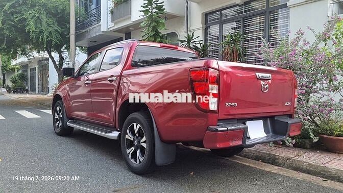 Mazda BT-50 Premium 4x4 AT 2021 Đỏ